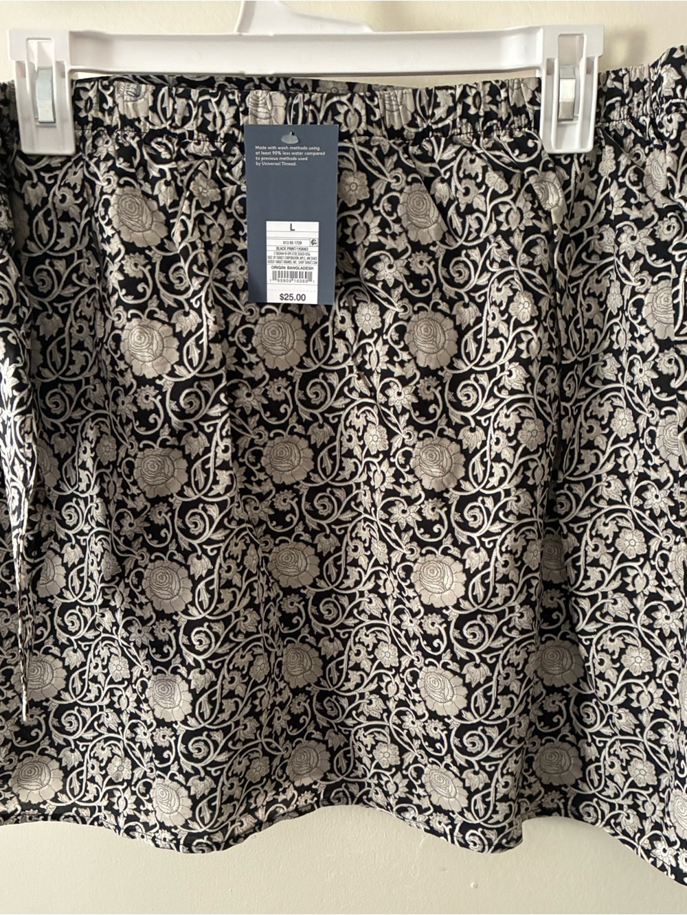 Floral Jacquard Mini Skirt in Black and Cream